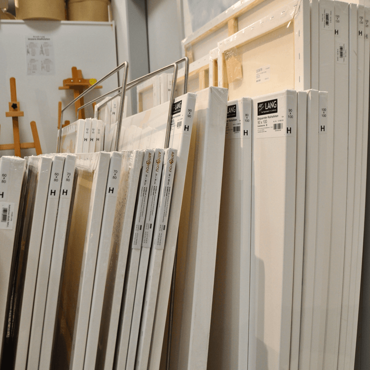 Leinwände und Keilrahmen